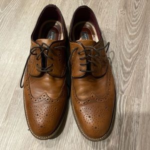 EUC - Aston Grey Wingtips (size 8.5)